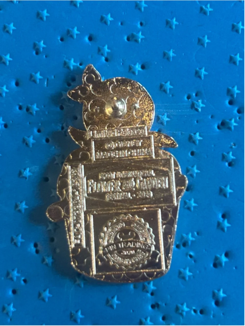 Disney Orange Bird Flower & Garden Festival pin - Picture 2 of 2